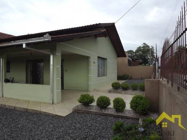 #V237 - Casa para Venda em Joinville - SC