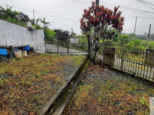 #165 - Casa para Locação em Joinville - SC