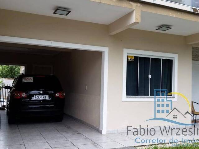 #174 - Sobrado para Venda em Joinville - SC