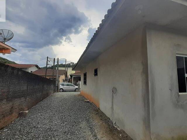 Casa para Venda em Joinville - 4