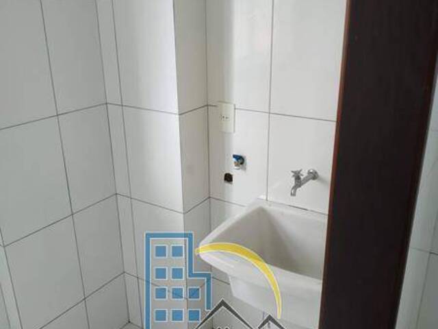 Apartamento para Venda em Joinville - 4
