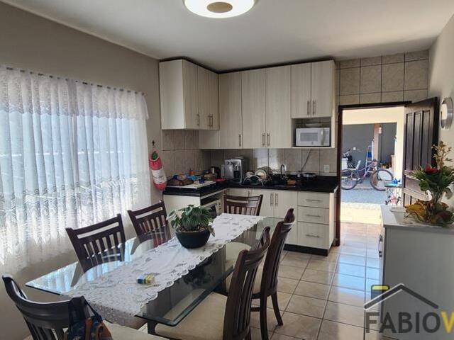 Casa para Venda em Joinville - 4