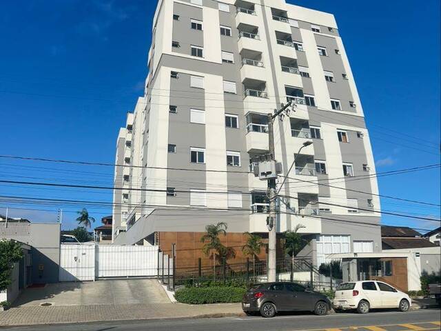 #233 - Apartamento para Venda em Joinville - SC - 1