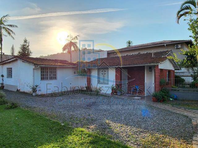 Casa para Venda em Joinville - 4