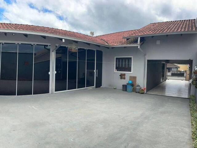 #319 - Casa para Venda em Joinville - SC