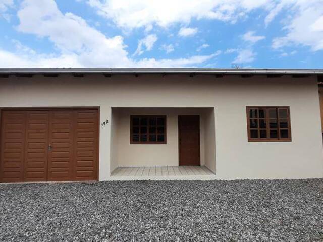 #A619 - Casa para Locação em Joinville - SC