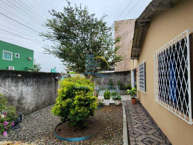 Casa para Venda em Joinville - 4