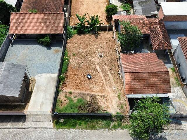 #179 - Terreno para Venda em Araquari - SC