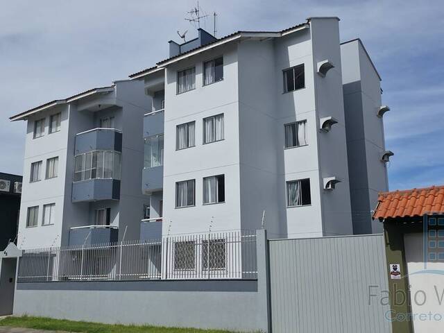#412 - Apartamento para Locação em Joinville - SC