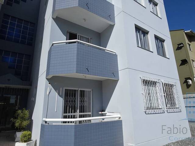 Apartamento para Locação em Joinville - 4