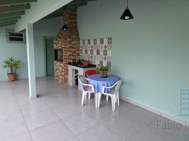 Casa para Venda em Joinville - 4