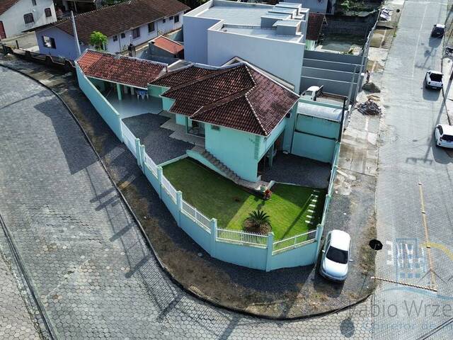 Venda em Itaum - Joinville