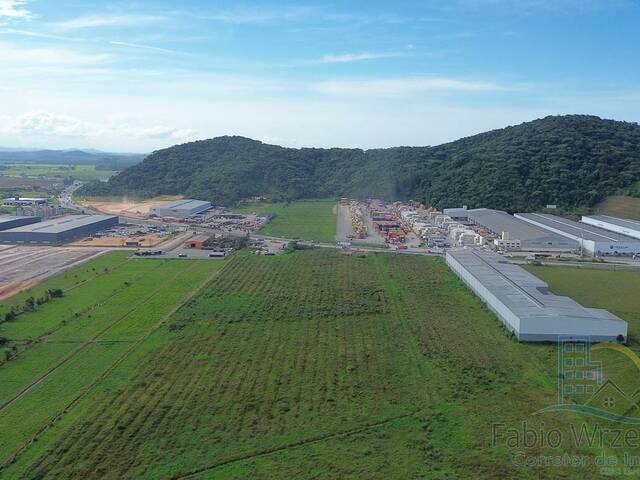 Área para Venda em Navegantes - 2
