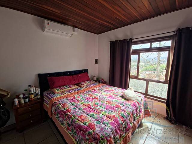 Casa para Venda em Joinville - 4