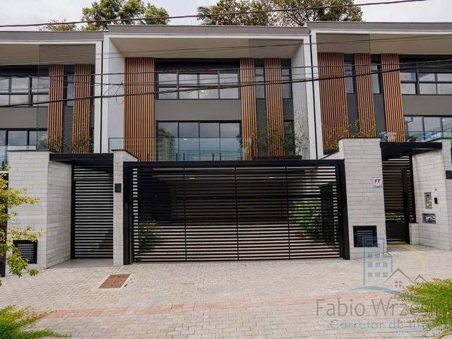 Geminado Sobrado para Venda em Joinville - 4