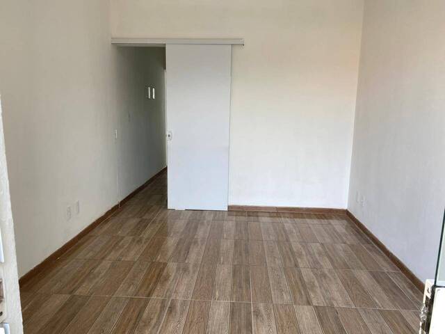 Geminado Sobrado para Venda em Joinville - 5